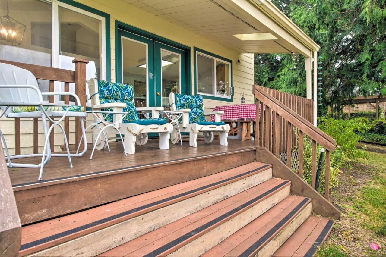 Warm Beach Hideaway With Private Beach! Stanwood Eksteriør billede